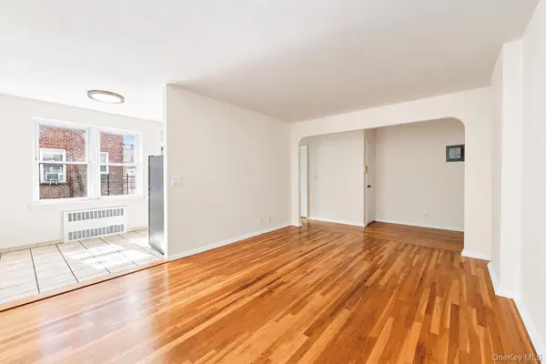 585 McLean AVE #4D, Yonkers, NY 10705