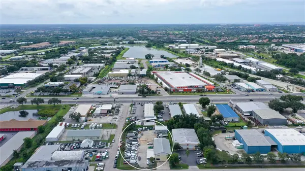 4576 SAMUEL ST, Sarasota, FL 34233