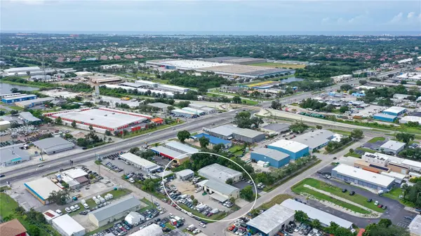 4576 SAMUEL ST, Sarasota, FL 34233
