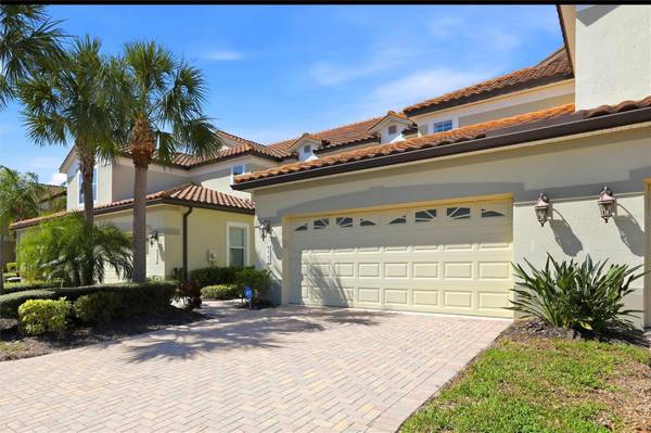 8142 MIRAMAR WAY, Lakewood Ranch, FL 34202