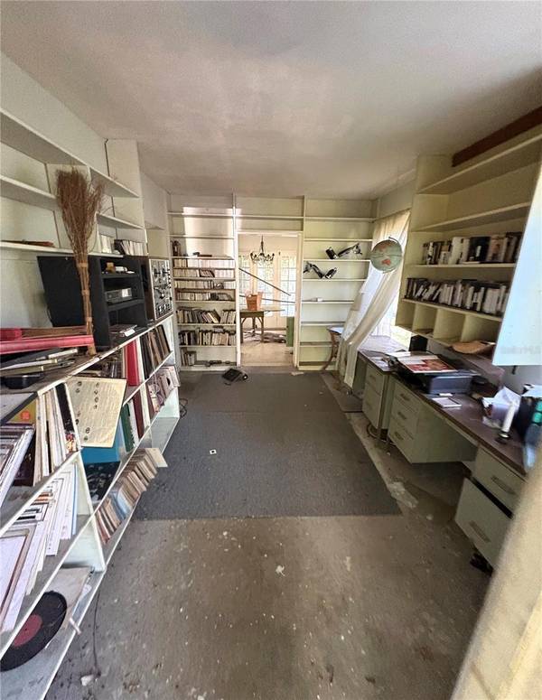5214 RILMA AVE, Sarasota, FL 34234