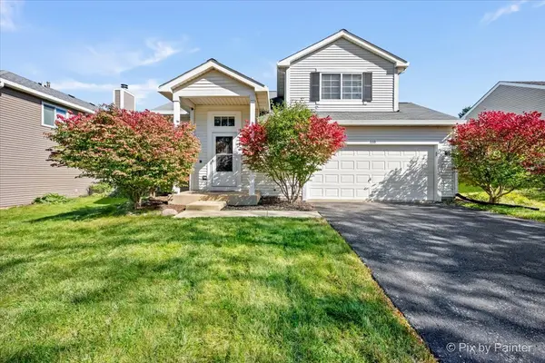 168 Cool Stone BND, Lake In The Hills, IL 60156