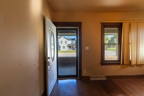 401 W Talmer AVE, North Judson, IN 46366