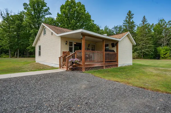 36113 Scenic HWY, Bovey, MN 55709