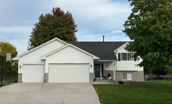 10144 Karston AVE NE, Albertville, MN 55301