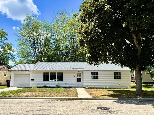 139 N WOOD AVE, Peshtigo, WI 54157-9999