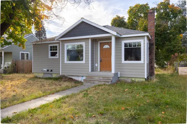 4915 N Lincoln St, Spokane, WA 99205