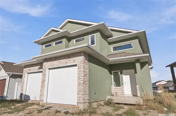 526 Kinloch COURT, Saskatoon, SK S7M 5X1