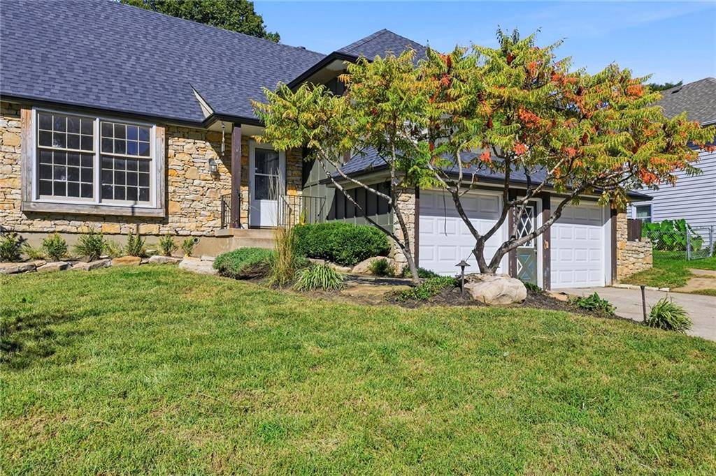 12414 W 69TH ST, Shawnee, KS 66216