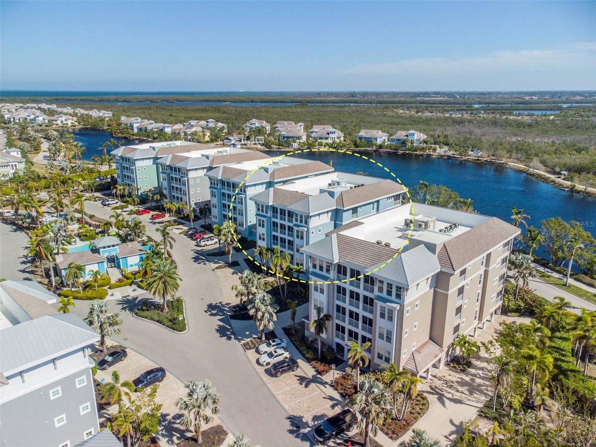 391 ARUBA CIR #203, Bradenton, FL 34209