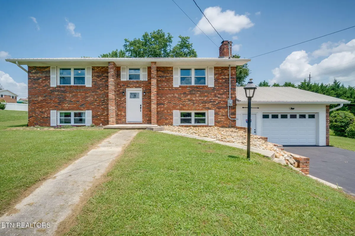 504 McCrary Drive, Morristown, TN 37814