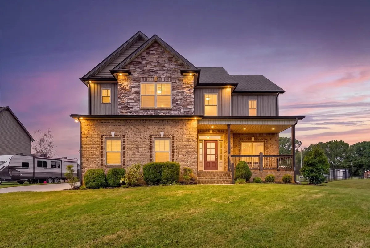 1000 Promenade Dr, Adams, TN 37010