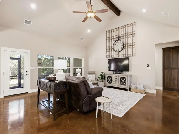 138 Wood Hollow CT, Bastrop, TX 78602