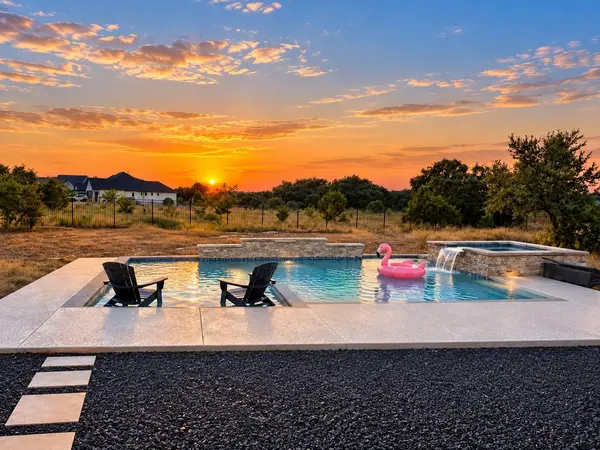 104 Caleb CT, Spicewood, TX 78669