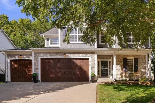 19794 W 107th ST, Olathe, KS 66061