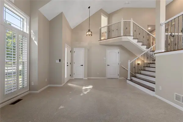 2280 W Cothrell ST, Olathe, KS 66061