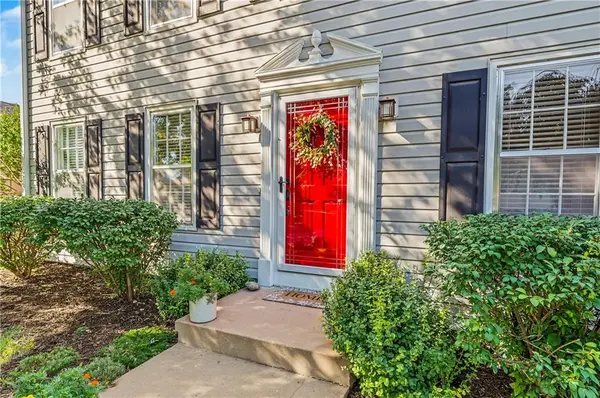 3018 W 29th TER, Lawrence, KS 66047