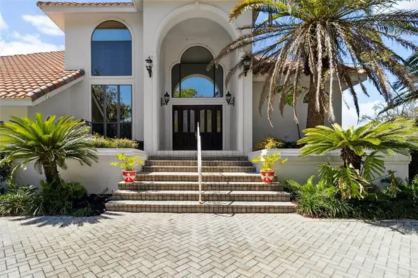 1128 N Circle DR, Crystal River, FL 34429