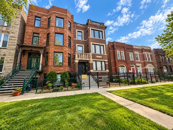 4555 S Wabash AVE #3, Chicago, IL 60653