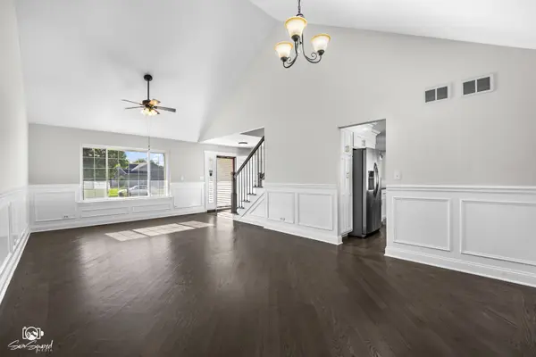 2555 Cobblestone CT, Morris, IL 60450