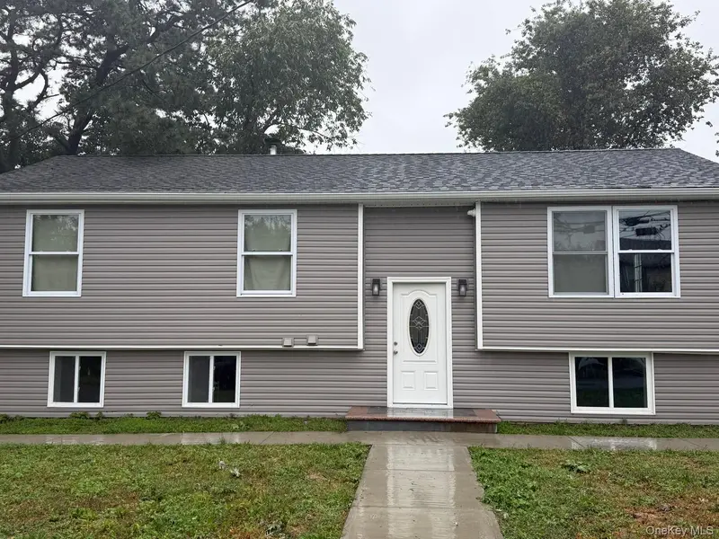 58 S 25th ST, Wyandanch, NY 11798