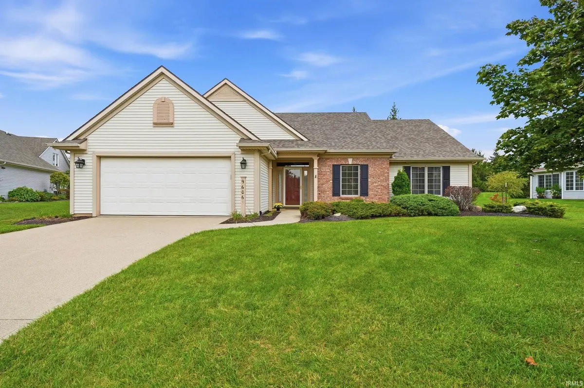 9606 Kasota CT, Fort Wayne, IN 46804