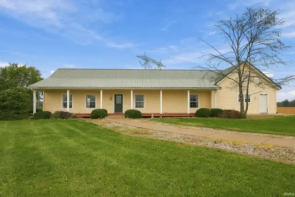 7915 S 850 W ***, South Whitley, IN 46787-9731