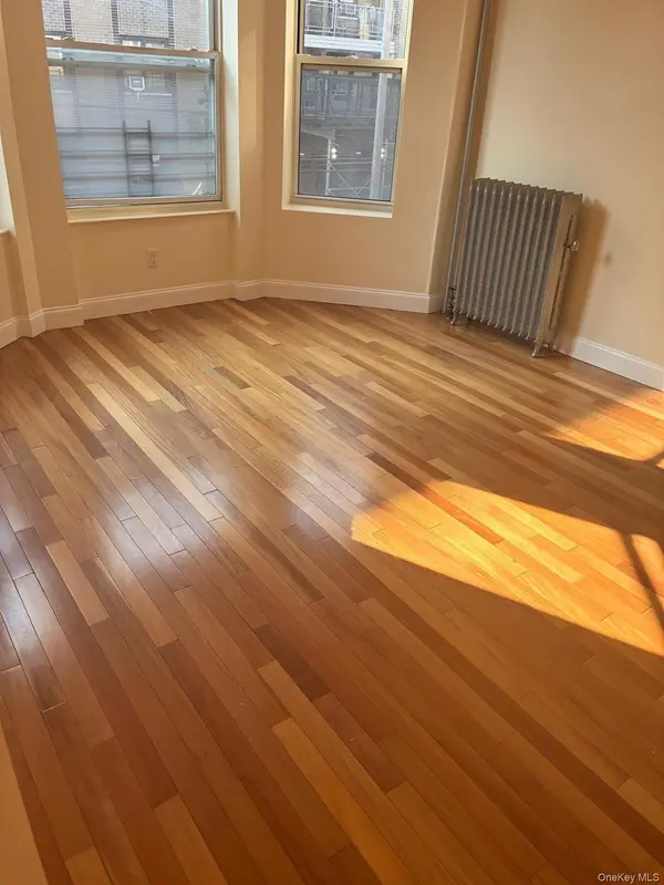 1029 College AVE, Bronx, NY 10456