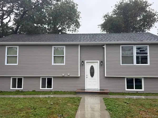 58 S 25th ST, Wyandanch, NY 11798