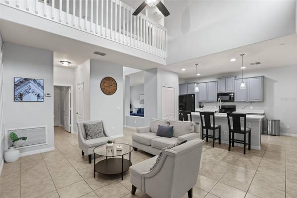 9117 OAK COMMONS WAY, Orlando, FL 32832