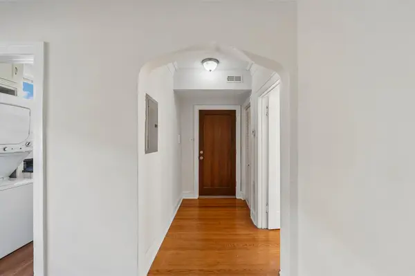 2757 W Arthur AVE #3, Chicago, IL 60645