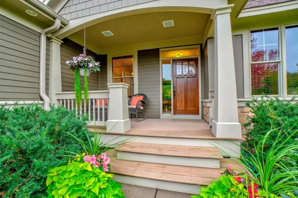 4453 Fable Hill Pkwy N, Hugo, MN 55038
