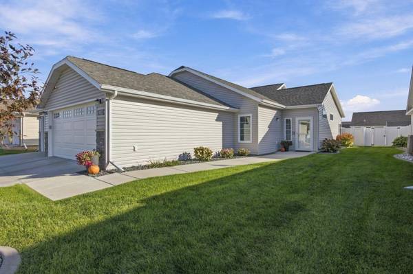413 38th AVE E, West Fargo, ND 58078