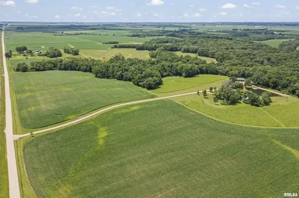 986 County Road 1150 N HWY, Henry, IL 61537-9475