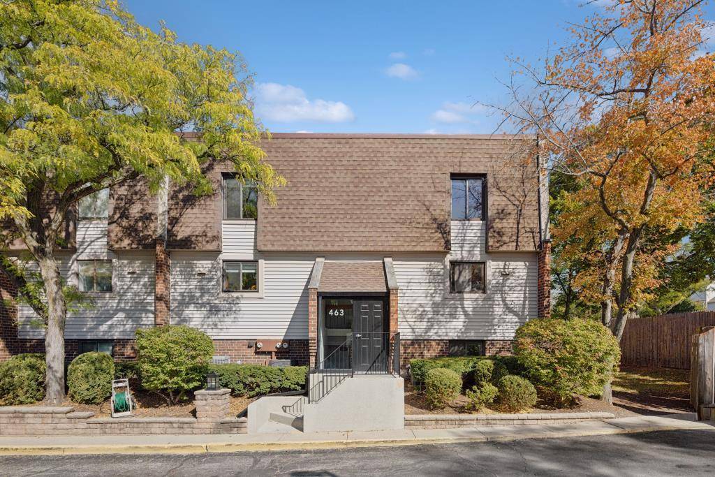463 Elm ST #1H, Deerfield, IL 60015