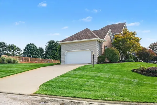 23770 Stonegate CIR, Elkhart, IN 46517