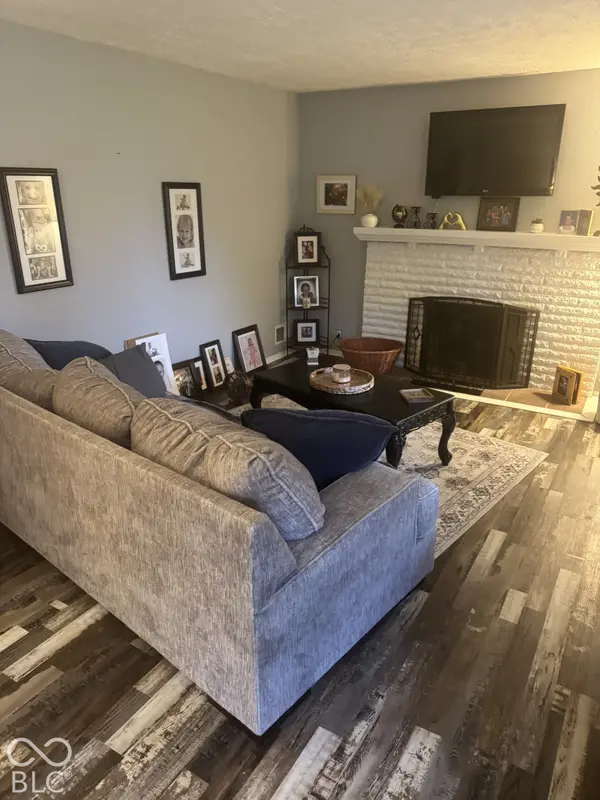 3447 Lindbergh DR, Indianapolis, IN 46237
