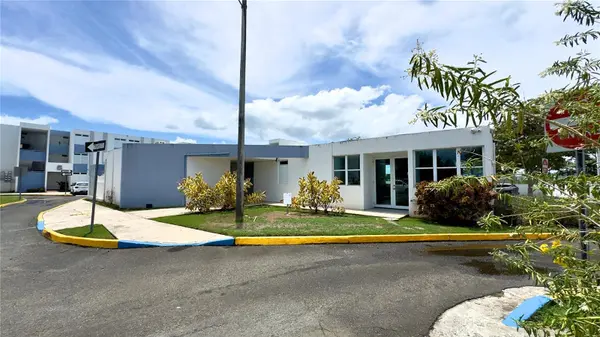 2 COND. GARDEN VIEW #4-42, Carolina, PR 00985