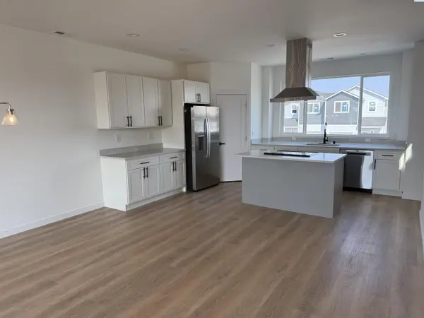 106 Claret Drive, Prosser, WA 99350