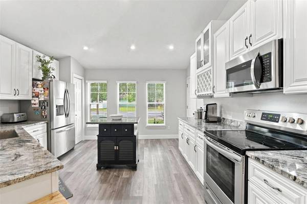430 DEANNA CIR, Deland, FL 32724