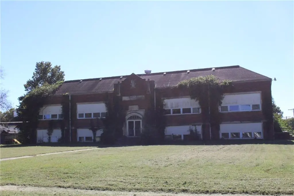 421 Locust ST, Nortonville, KS 66060