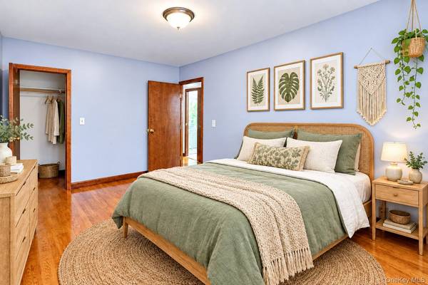 97-46 77th ST #2nd Floor, Ozone Park, NY 11416
