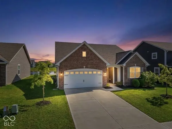 6729 Birmingham AVE, Mccordsville, IN 46055