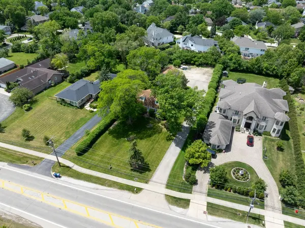 1450 Sanders RD, Northbrook, IL 60062