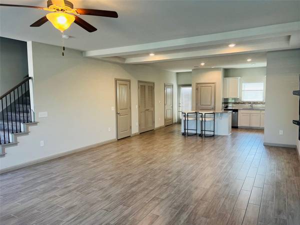 5709 Charles Merle DR #B, Austin, TX 78747