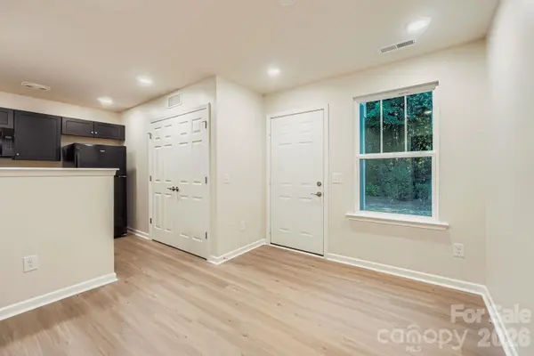 1773 J Julian LN, Charlotte, NC 28208