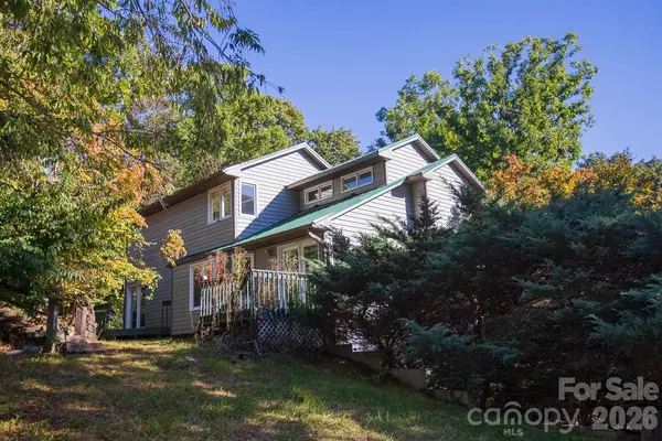 79 Pine Cone DR, Asheville, NC 28805