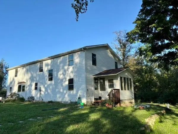 7988 22nd ST, Perry, KS 66073