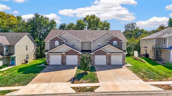 427 Tumbleweed PL, Belton, MO 64012