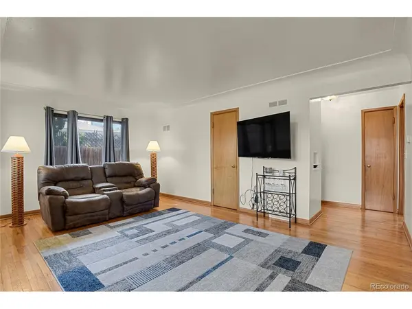 2371 Joliet, Aurora, CO 80010
